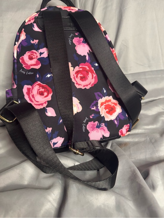 best travel toiletry bag womens nz Medium Foldable Hanging Color:Black / Orange American Leather Co. Cleveland If you want a All Sew Petite